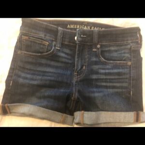 American Eagle super stretch. Size 4